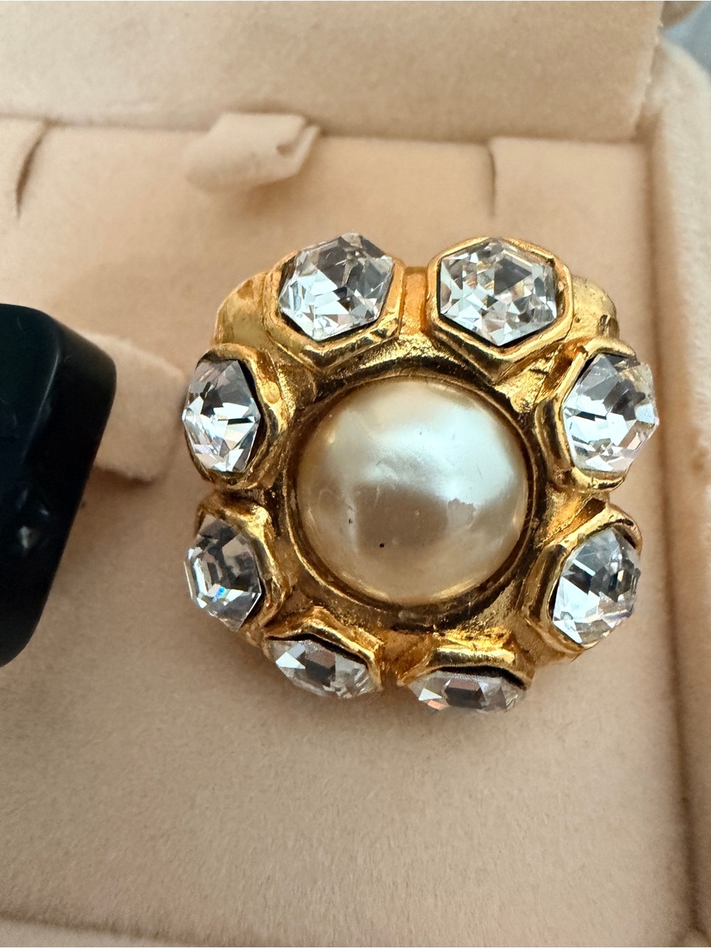 Vintage Chanel 96P Mismatched Clip-On Earrings Resin CC Pearl Crystal
